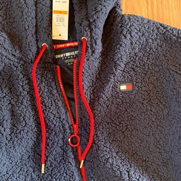 Tommy Hilfiger Sherpa zip-up jacket size S. - Picture 5 of 5